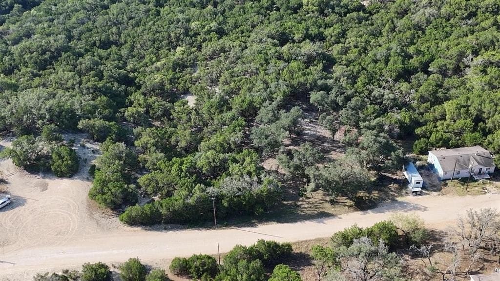 0.9 acres in Bandera County - photo 6