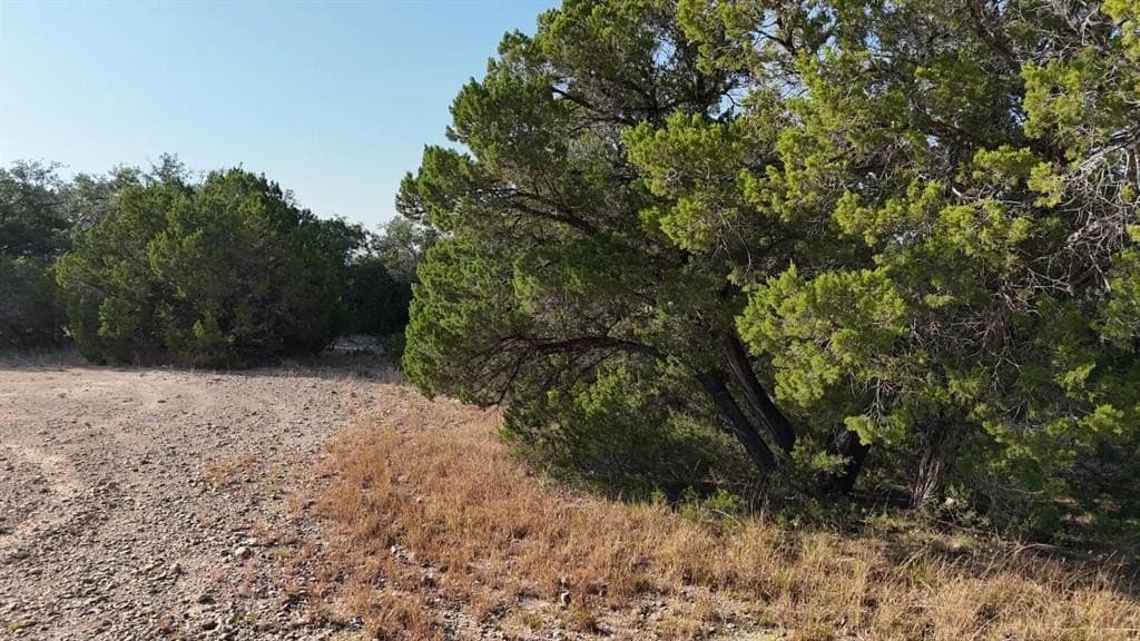 0.9 acres in Bandera County - photo 32