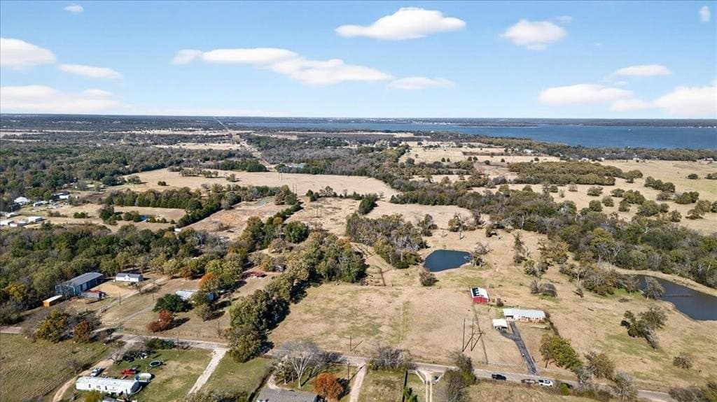 151.44 acres in Henderson County - photo 17