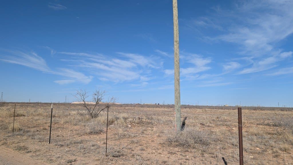 13.28 acres in Midland County - photo 4