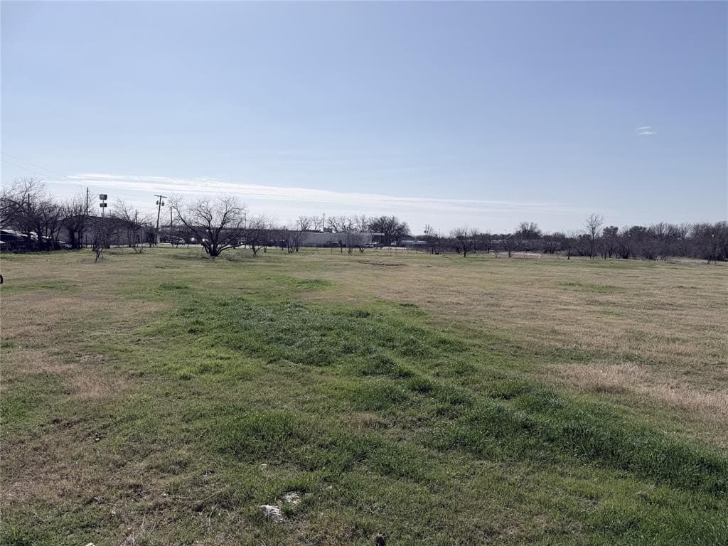 1.03 acres in Hill County - photo 2