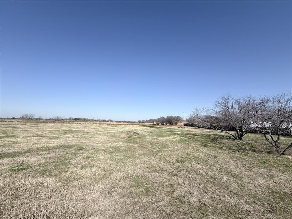 1.03 acres in Hill County - photo 3