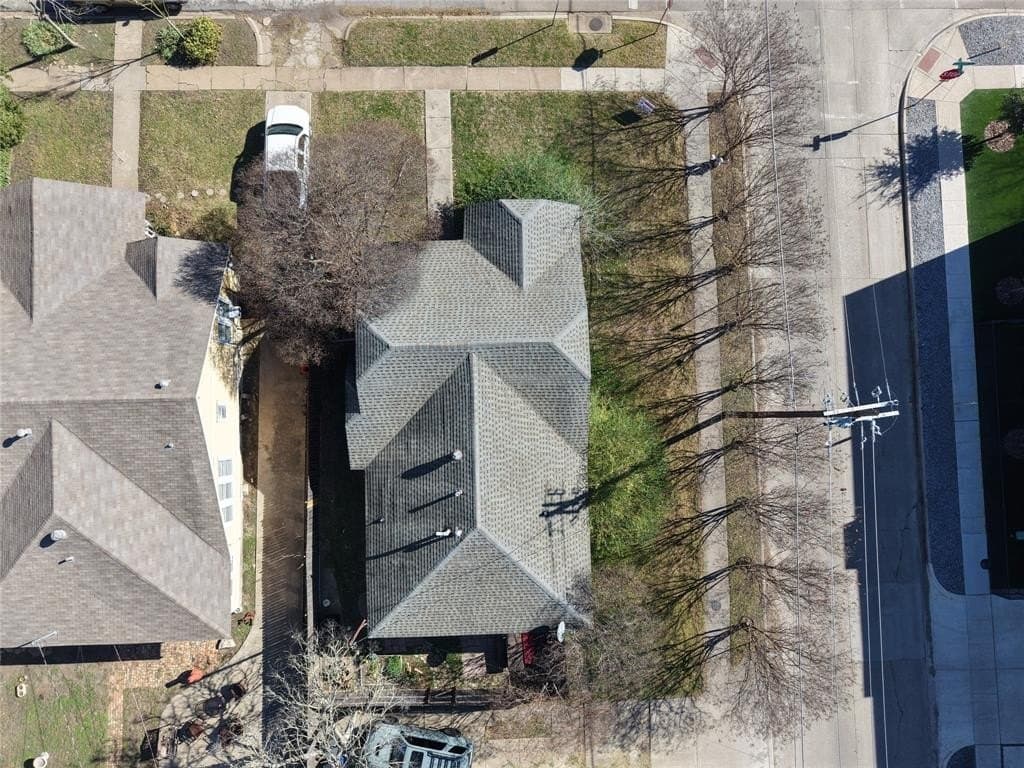 0.1 acres in Dallas County - photo 11