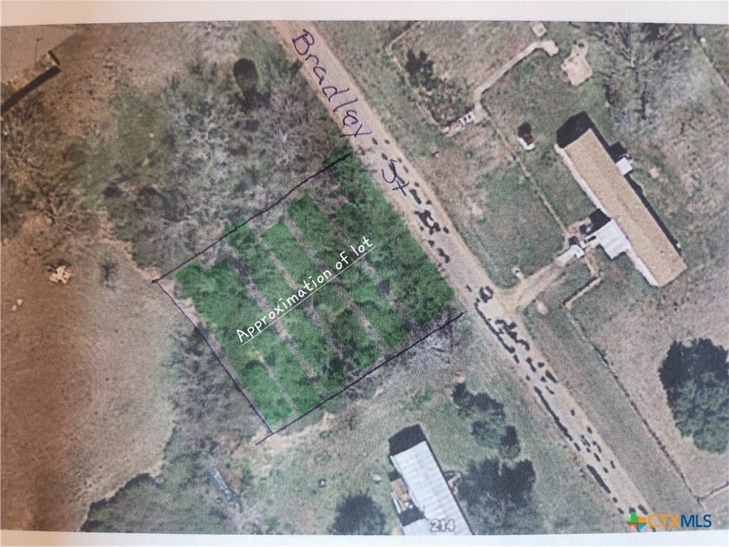 Bradley Street lot: 10