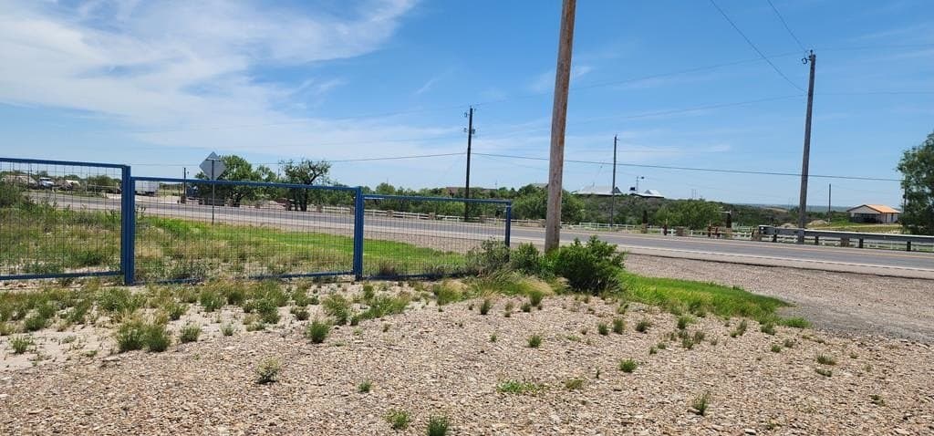 10.01 acres in Maverick County - photo 21