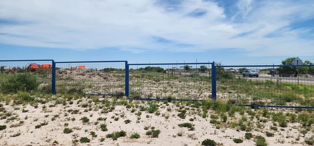 10.01 acres in Maverick County - photo 19