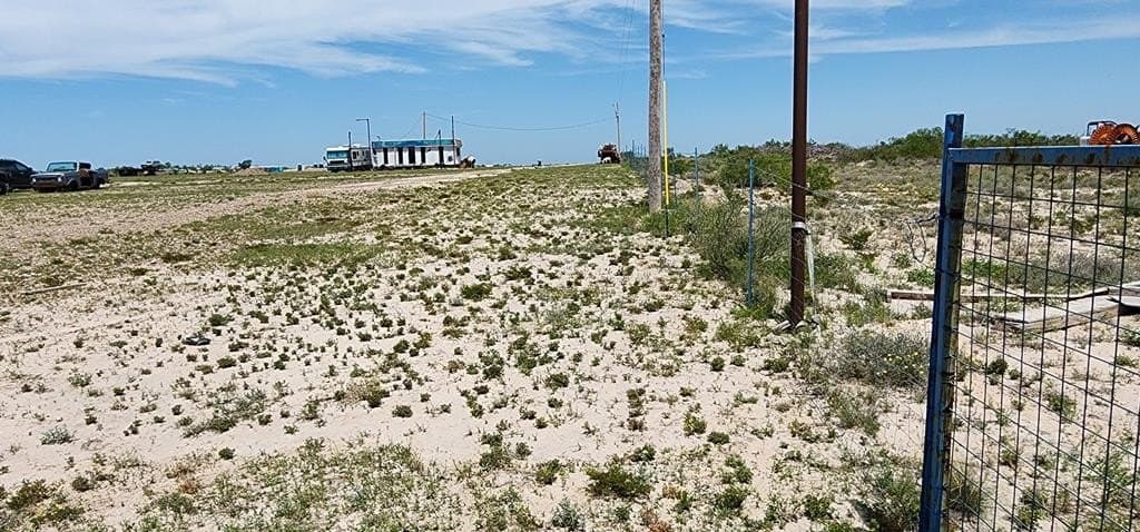 10.01 acres in Maverick County - photo 17