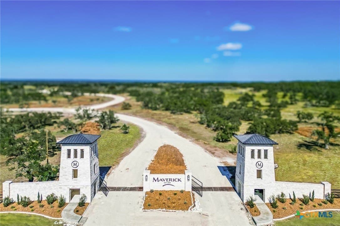 21.14 acres in Blanco County - photo 43