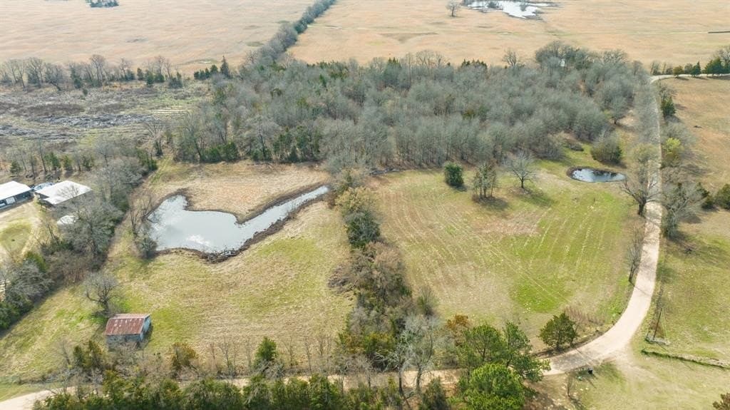 10 acres in Red River County - photo 18