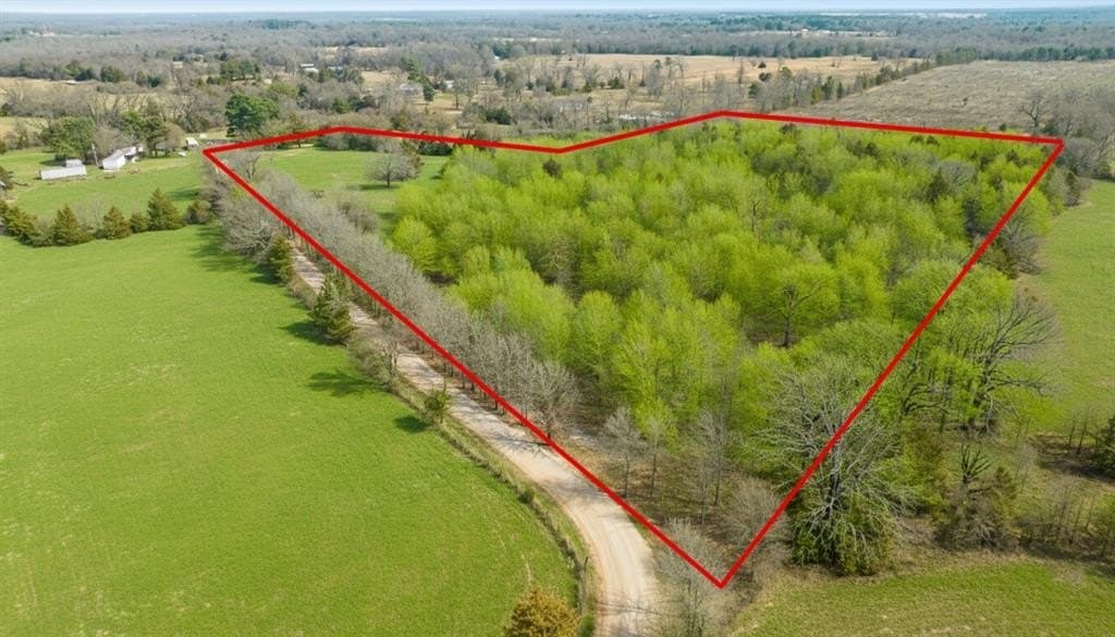 10 acres in Red River County - photo 9