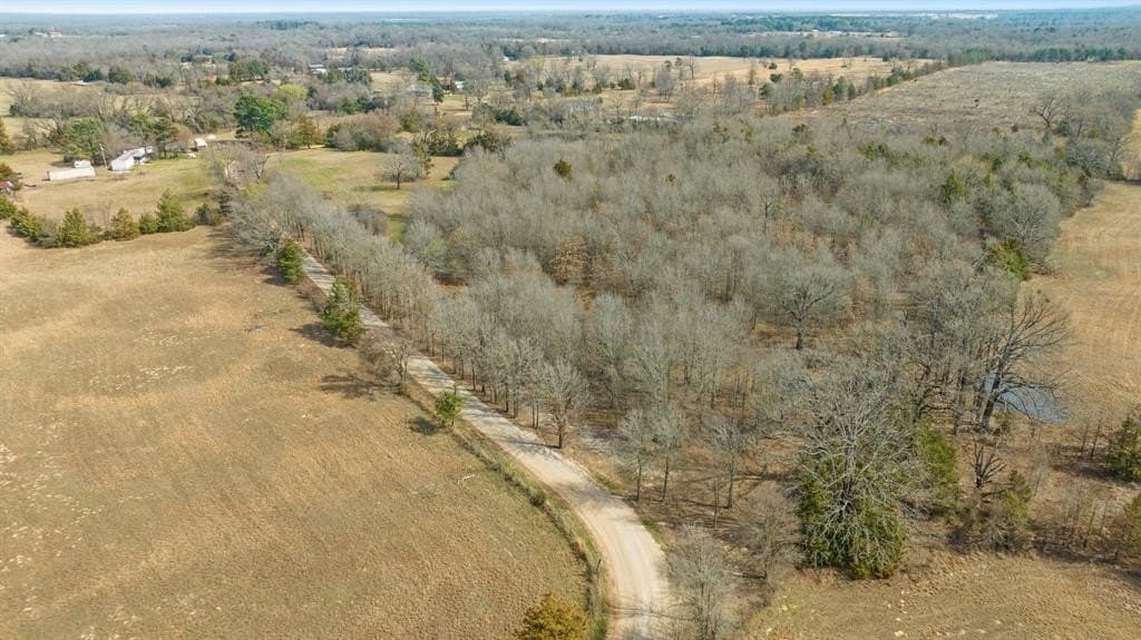 10 acres in Red River County - photo 20