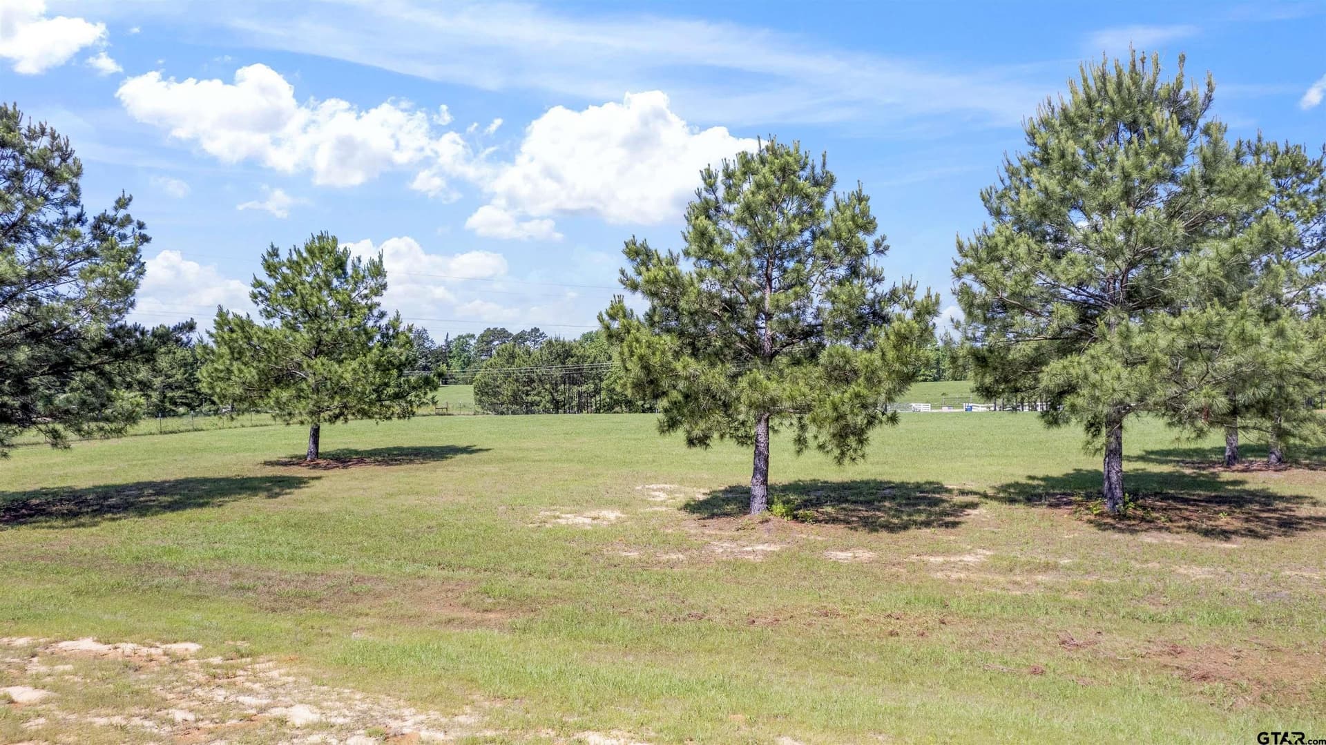 10 acres in Cherokee County - photo 2