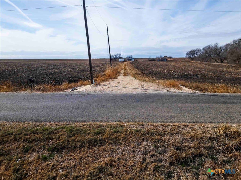 61.3 acres in Williamson County - photo 2