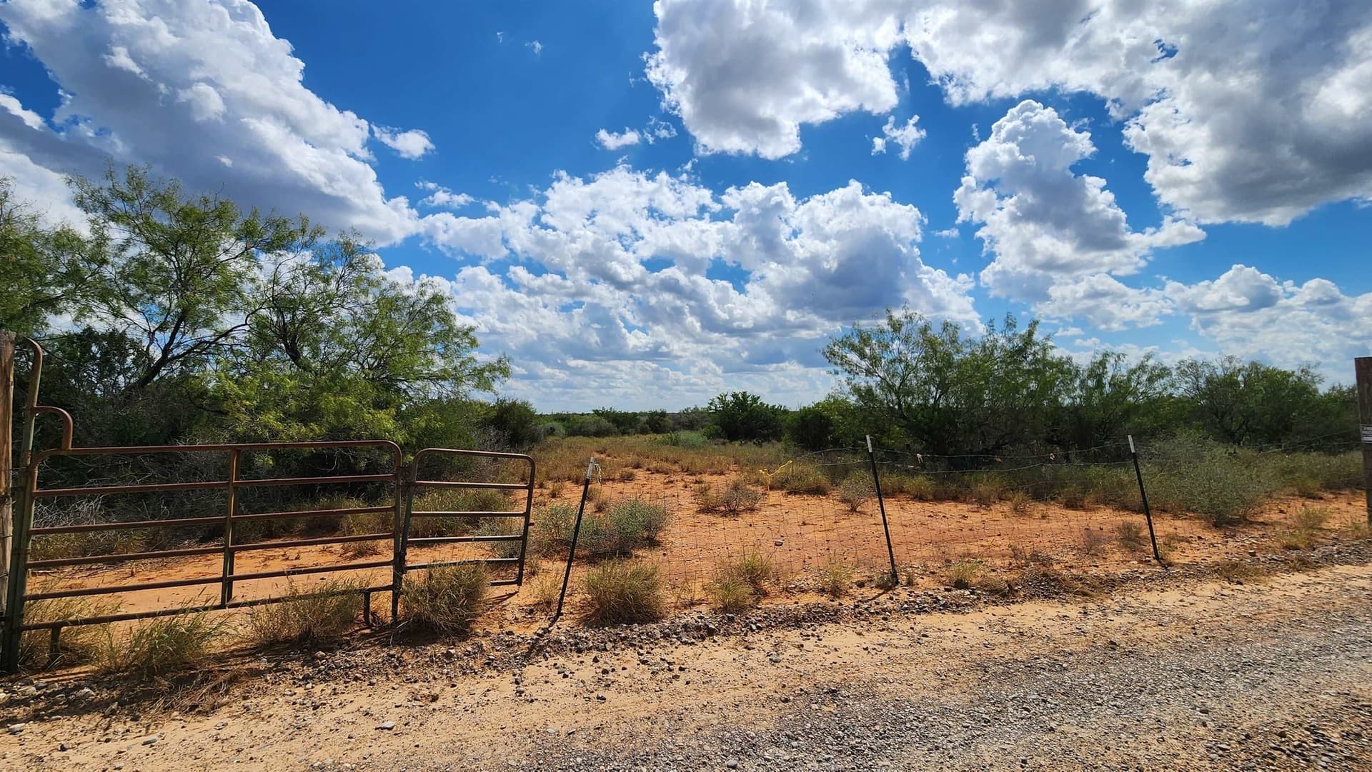 PT OF TRACT 29 La Moca Ranch