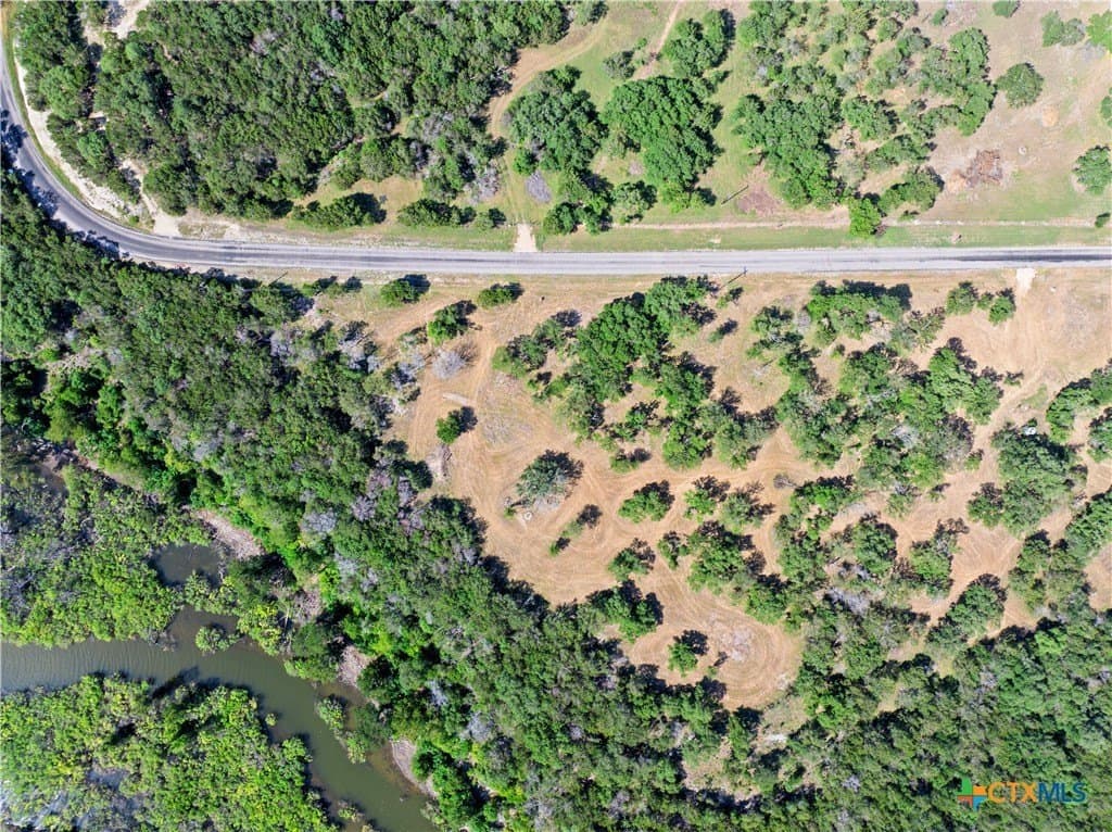 1.95 acres in Bell County - photo 3