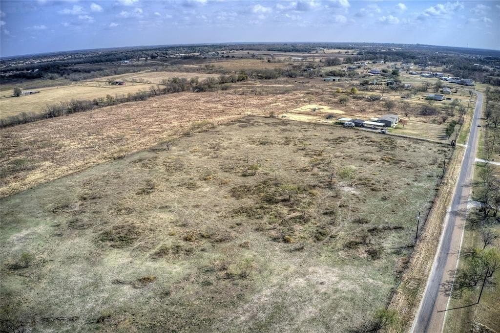 5 acres in Kaufman County - photo 6