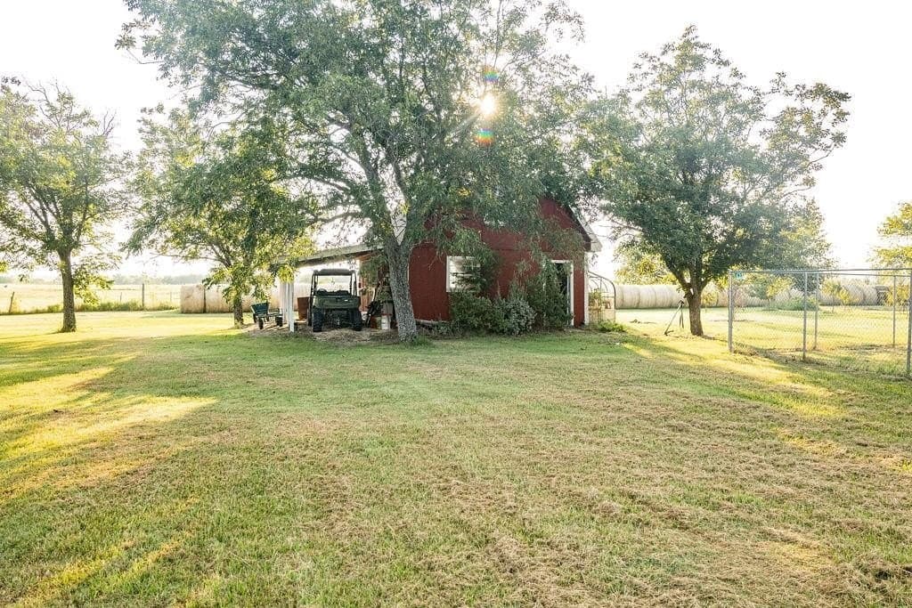 80.42 acres in Hill County - photo 33