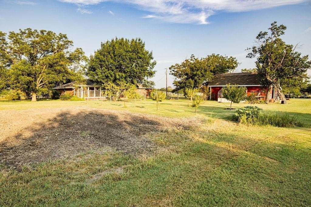 80.42 acres in Hill County - photo 35