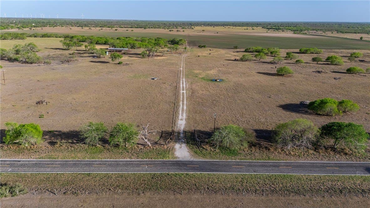 407 acres in Jim Wells County - photo 21