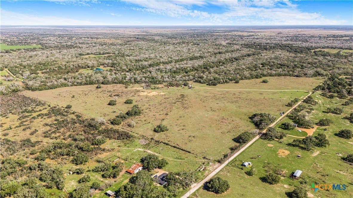 188.82 acres in Victoria County - photo 16