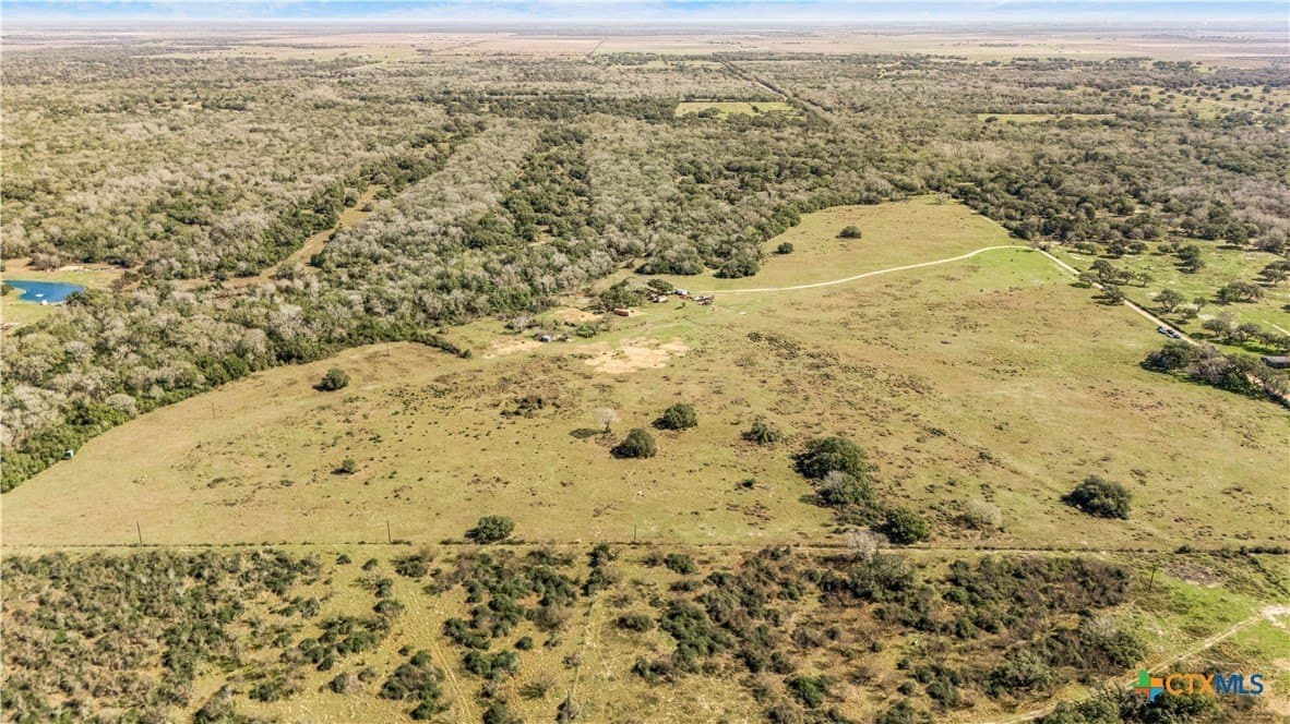 188.82 acres in Victoria County - photo 18