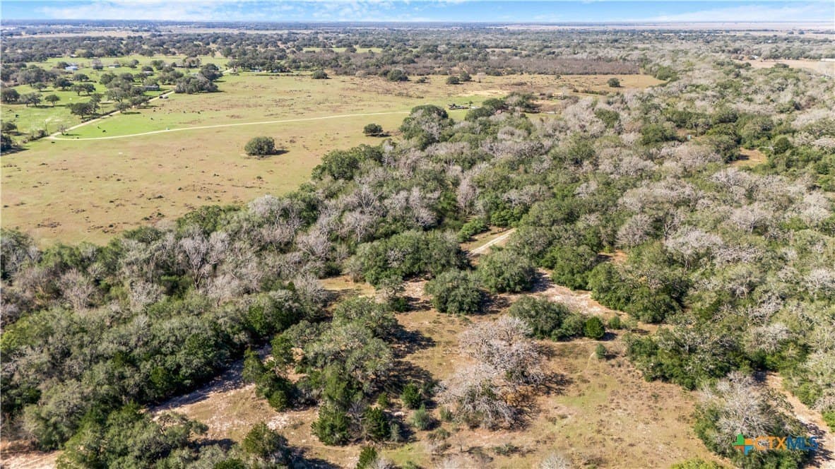 188.82 acres in Victoria County - photo 7