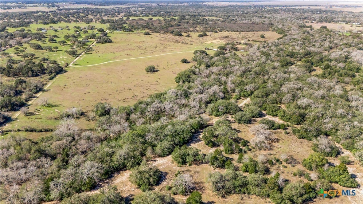 188.82 acres in Victoria County - photo 6