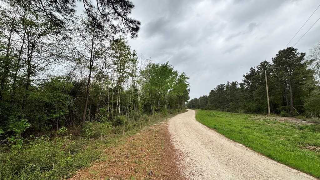 10.23 acres in Texas County - photo 9