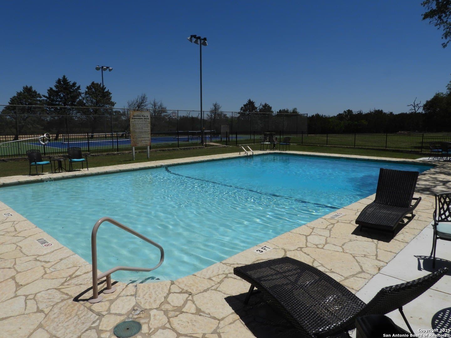 3.98 acres in Bandera County - photo 43