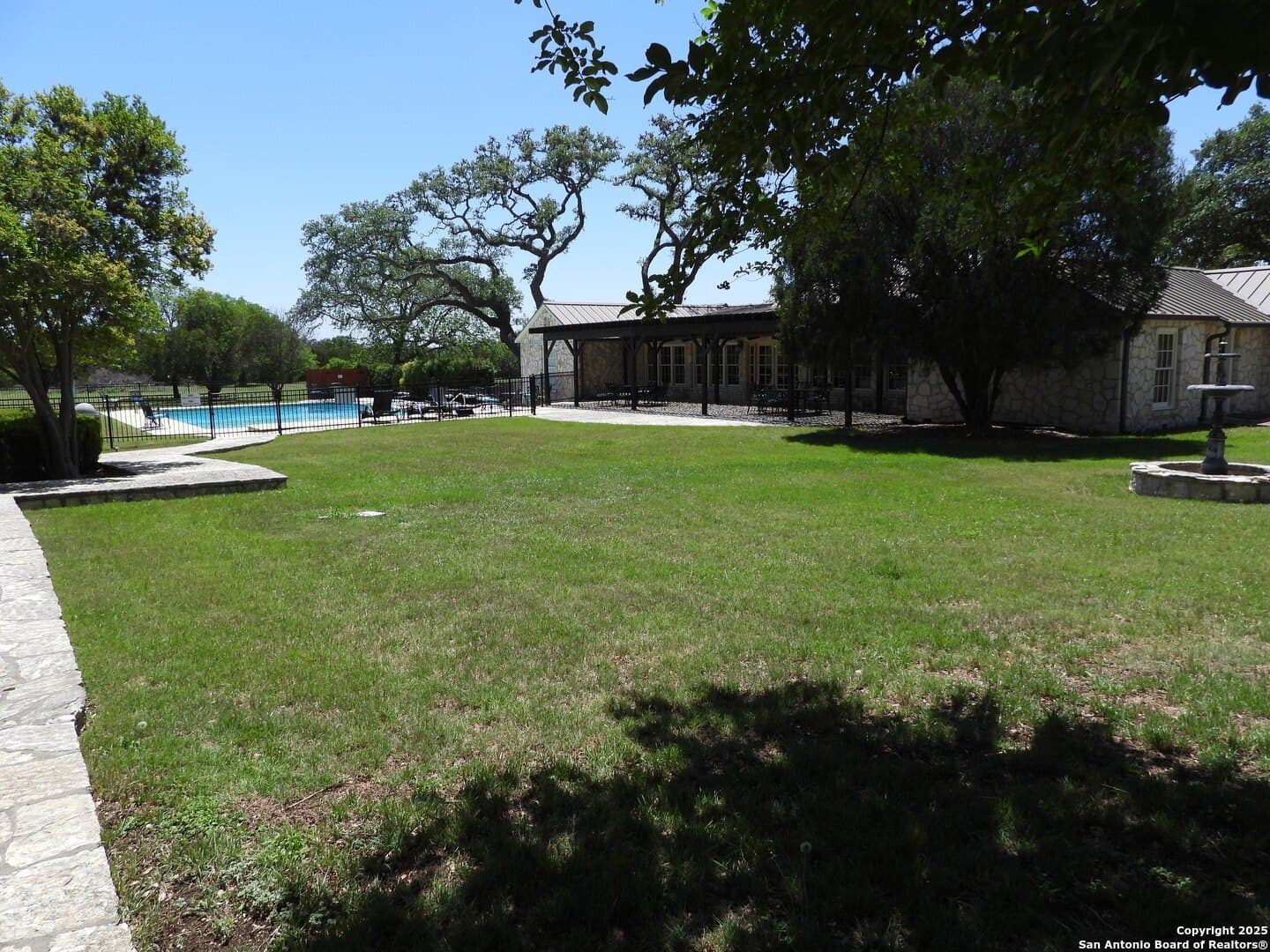 3.98 acres in Bandera County - photo 39