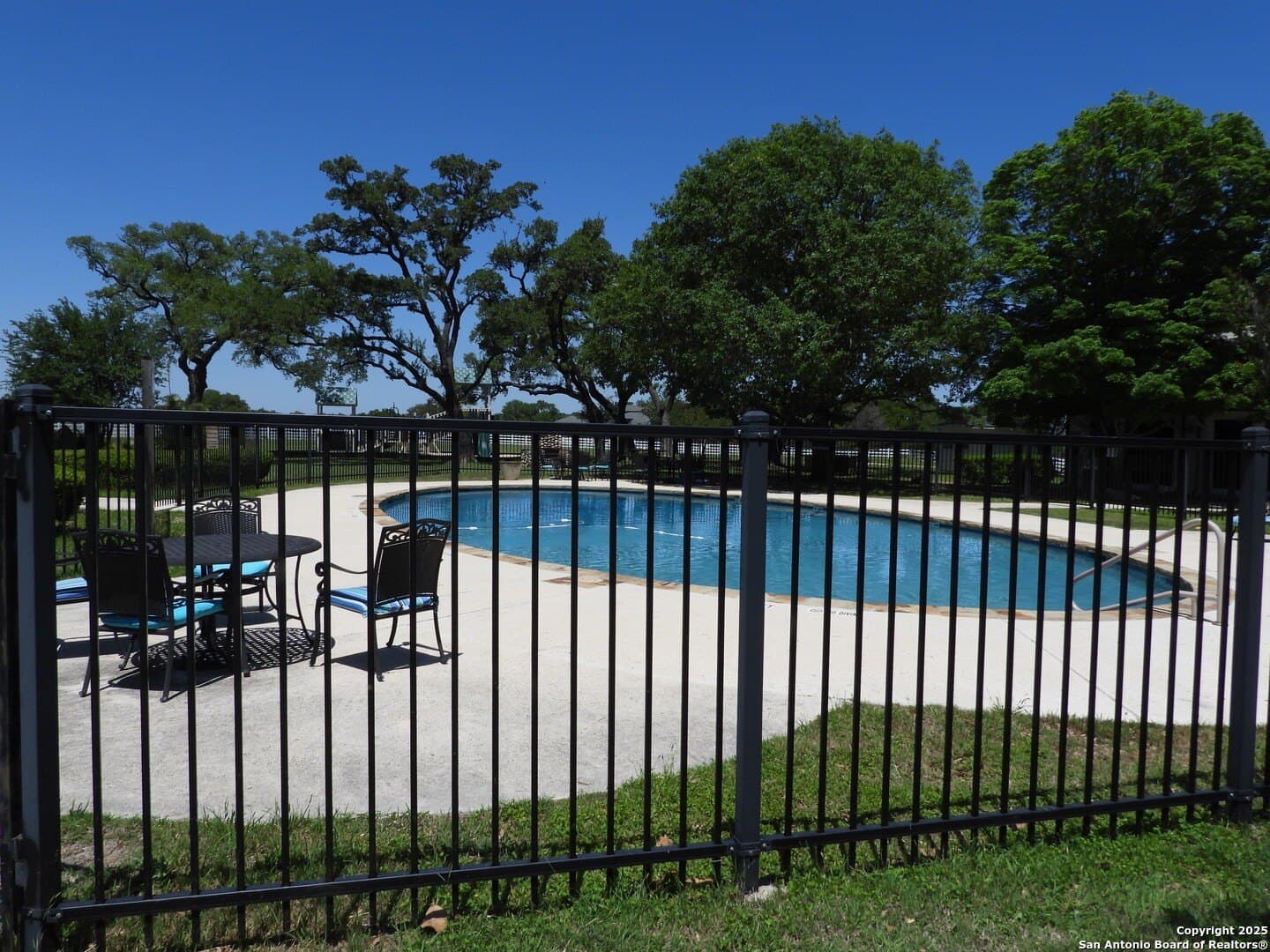 3.98 acres in Bandera County - photo 28