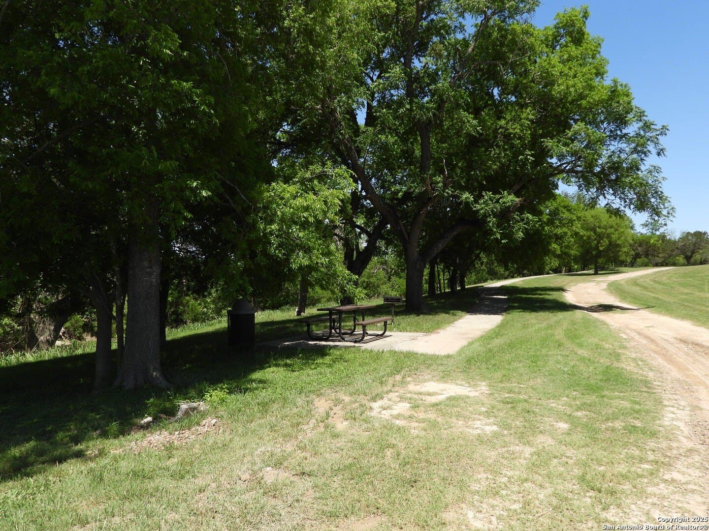 3.98 acres in Bandera County - photo 22
