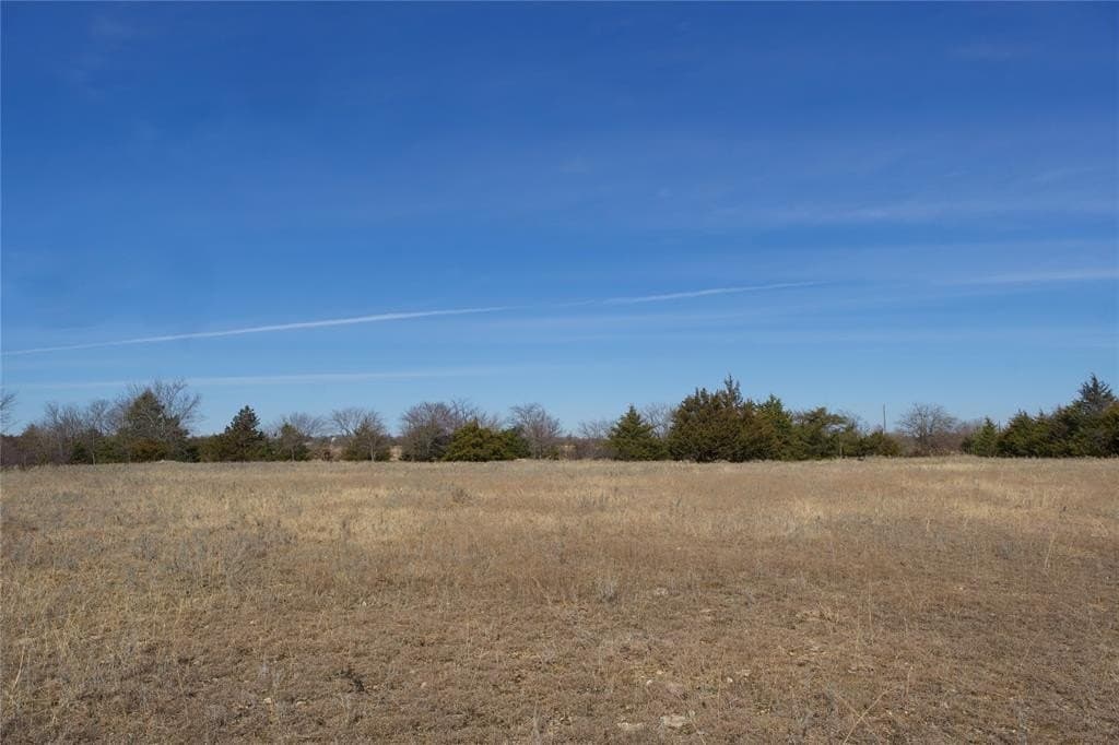 19 acres in Cooke County - photo 3