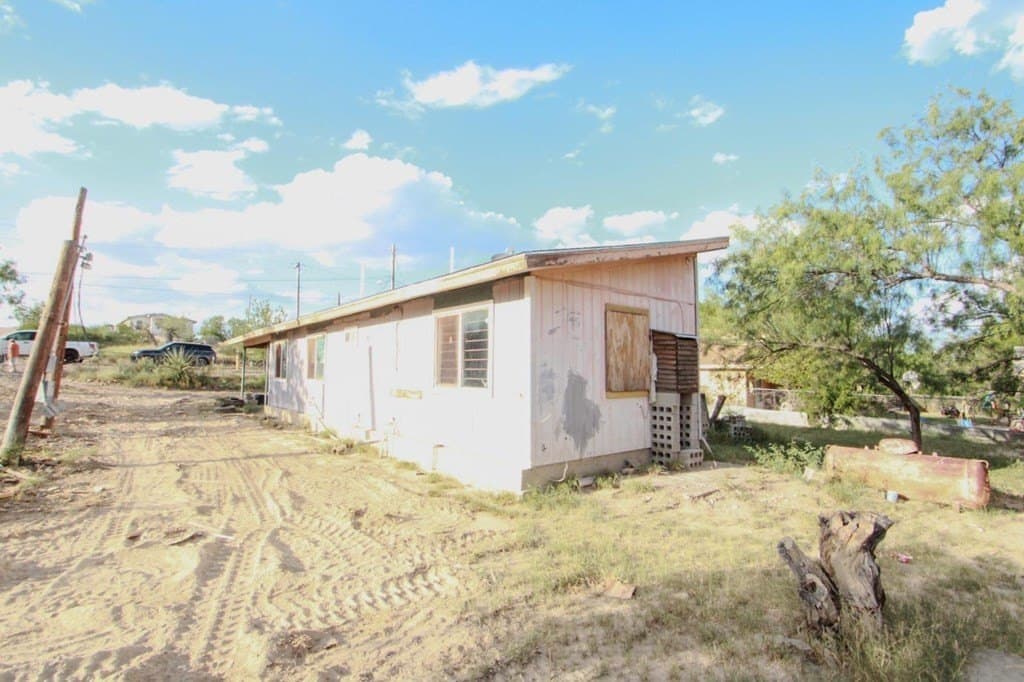 12,096 acres in Maverick County - photo 4