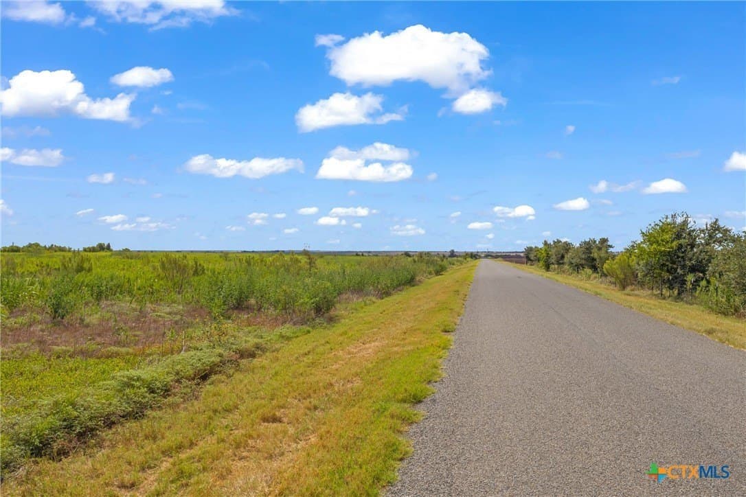 150.17 acres in Williamson County - photo 6