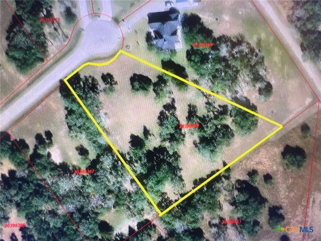 2.22 acres in Victoria County - photo 3