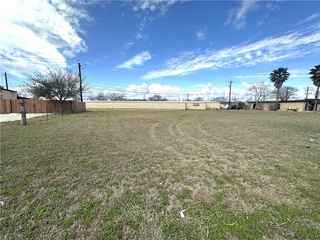 0.34 acres in San Patricio County - photo 3