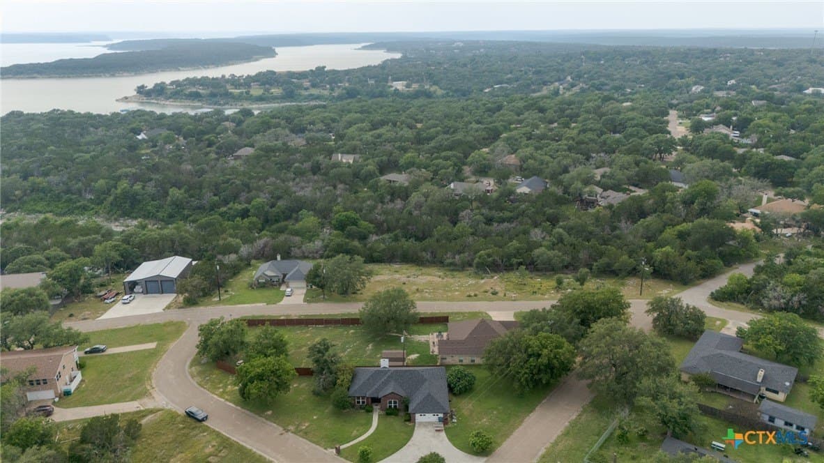 0.91 acres in Bell County - photo 10