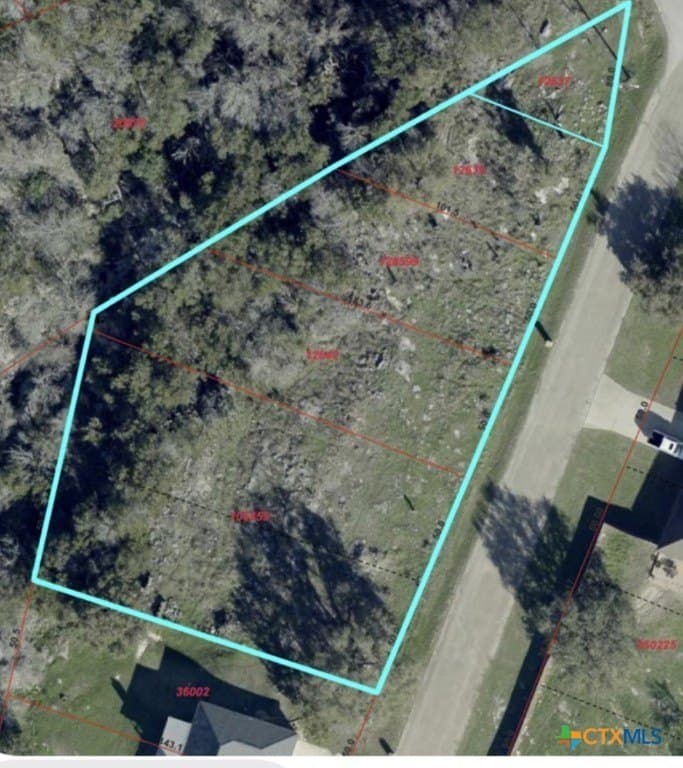 4 Oakmont Circle lot: 27,28,29,30,31,32