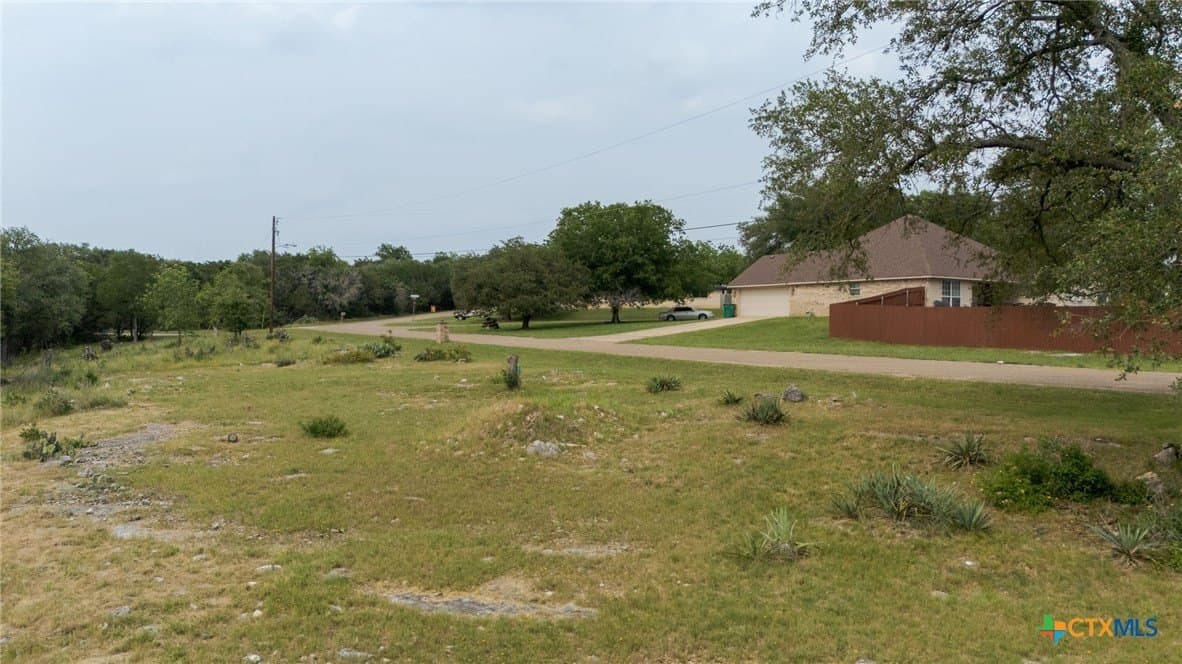 0.91 acres in Bell County - photo 15