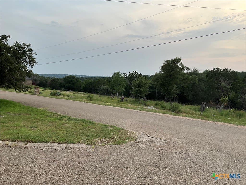 0.91 acres in Bell County - photo 3