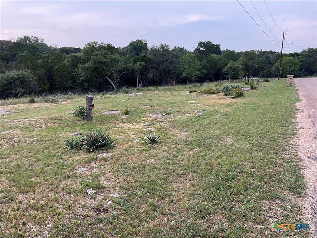 0.91 acres in Bell County - photo 7