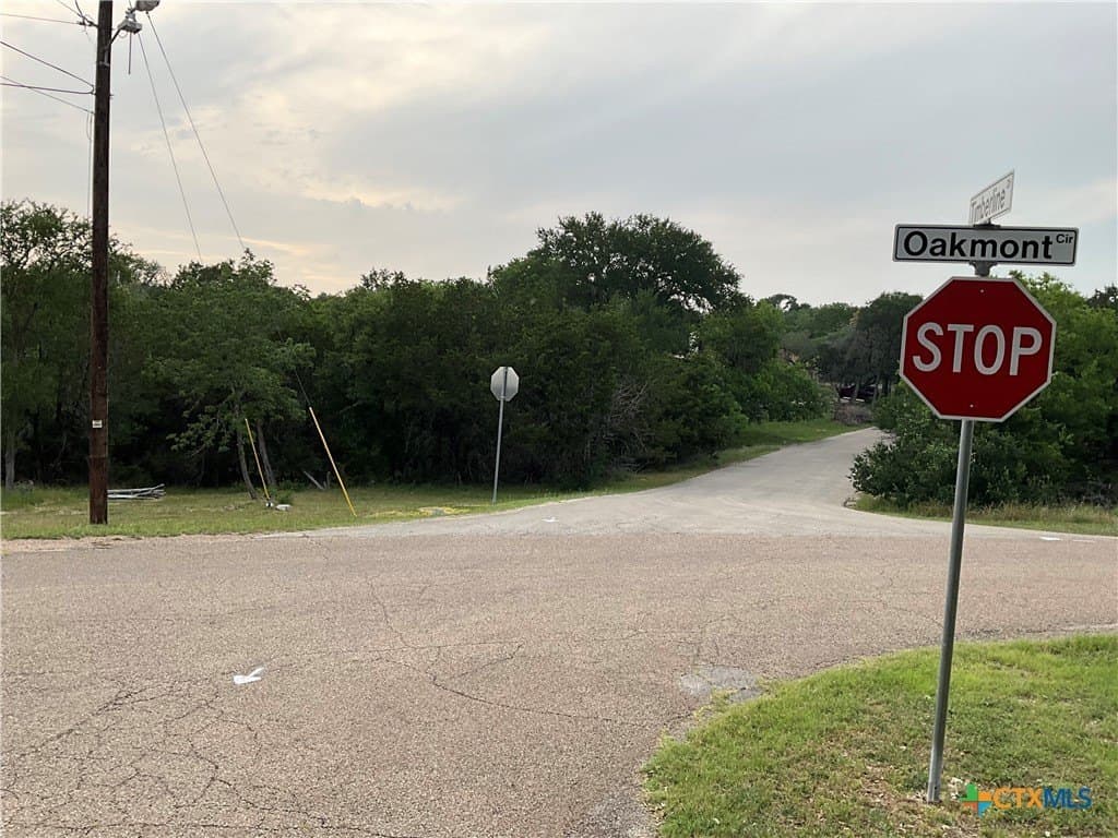 0.91 acres in Bell County - photo 2
