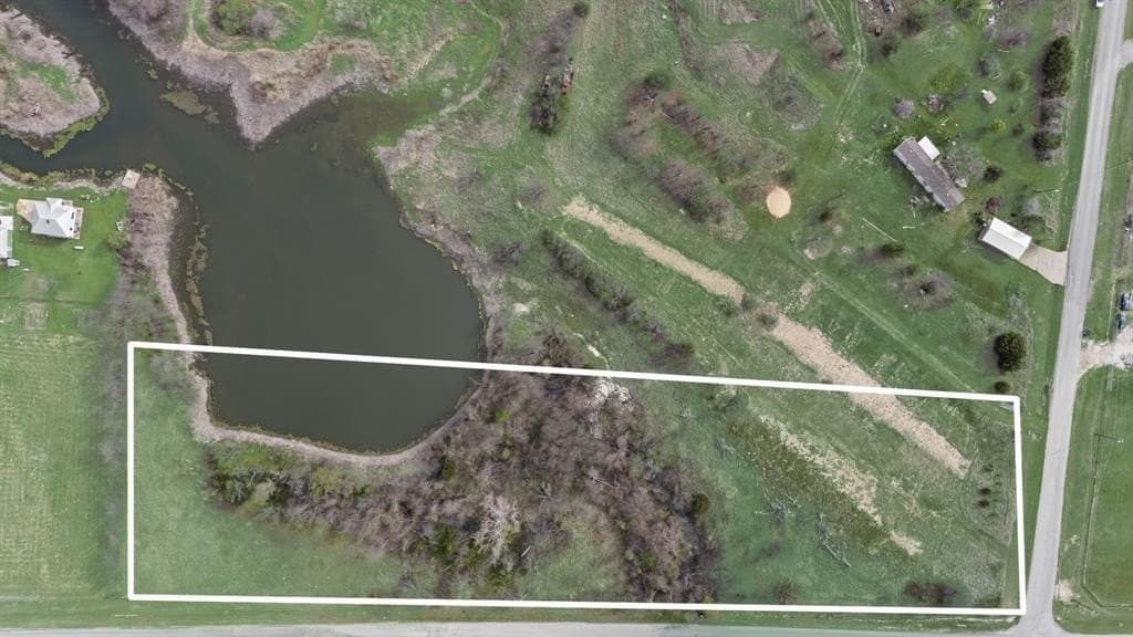 4.28 acres in Johnson County - photo 5