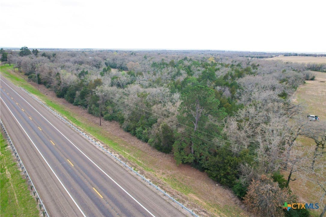 17 acres in Milam County - photo 10