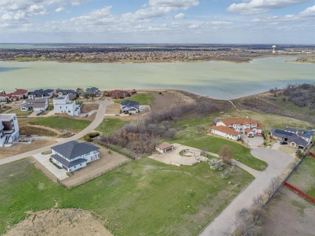 0.4 acres in Denton County - photo 9