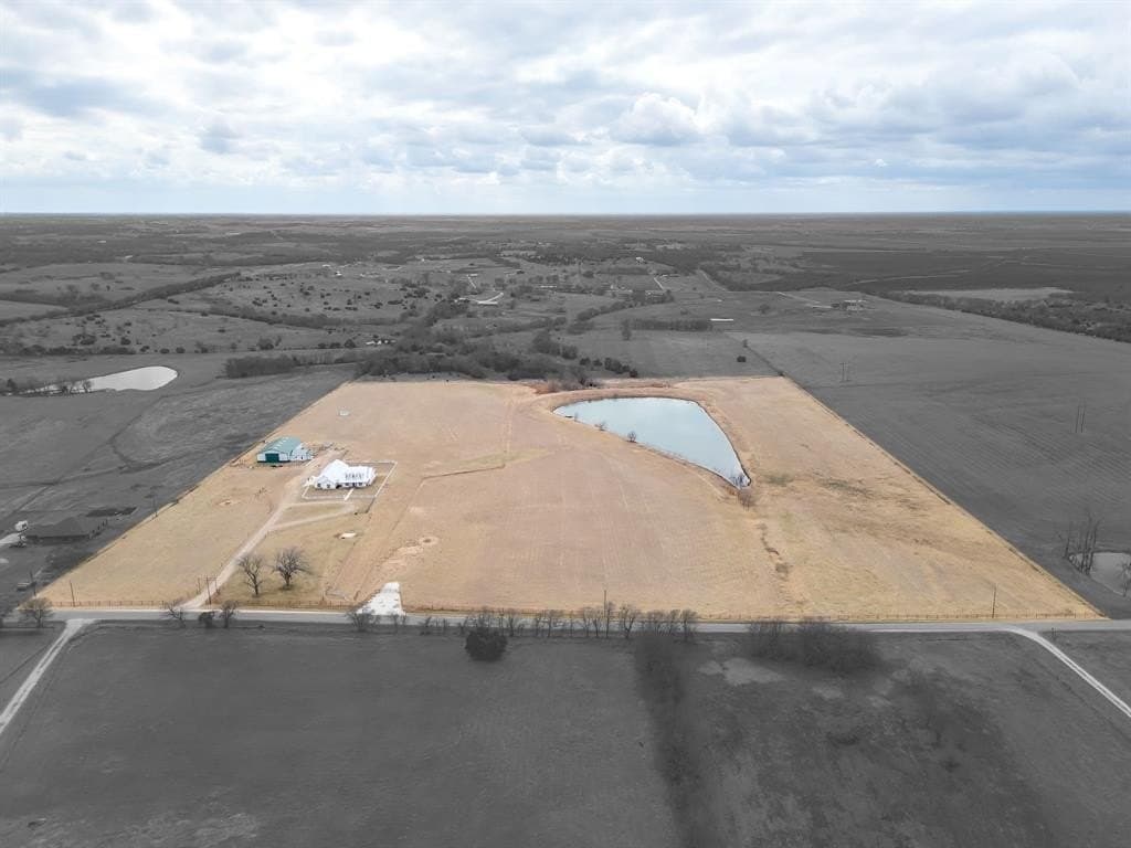 30.45 acres in McLennan County - photo 2
