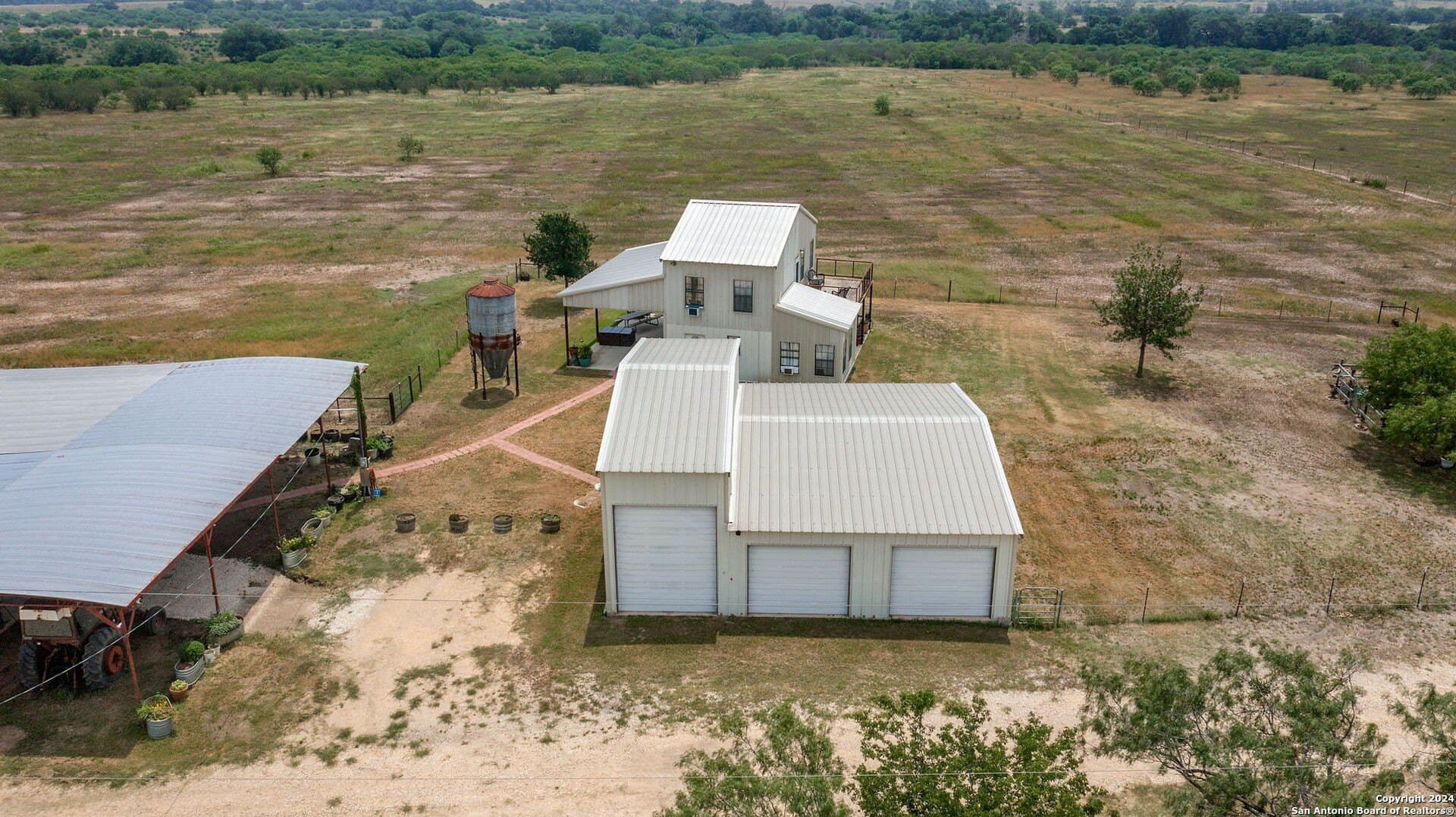 0 acres in Bexar County - photo 4