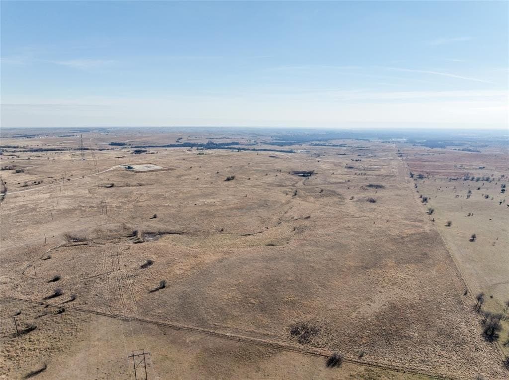 204 acres in Wise County - photo 10
