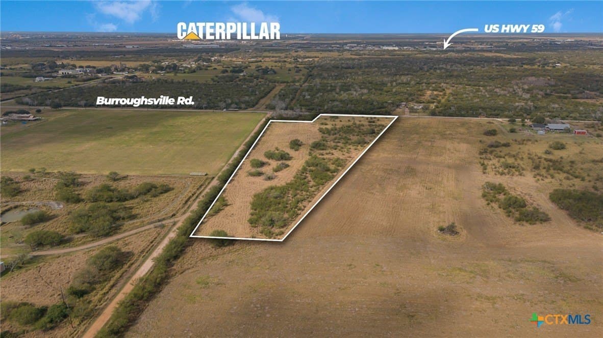 8.38 acres in Victoria County - photo 6